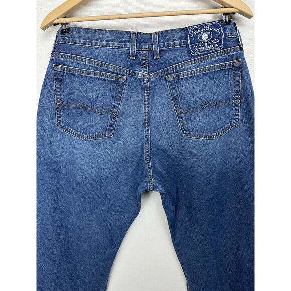 Lucky Brand Jeans Mens 36 Classic Fit Dungarees Medium Wash Straight Denim - Picture 14 of 15